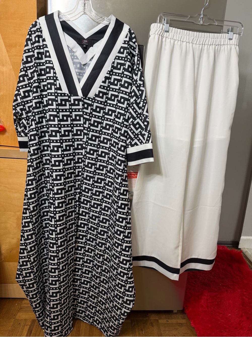 Black & White Geometric V‑Neck Dress with Pants Set